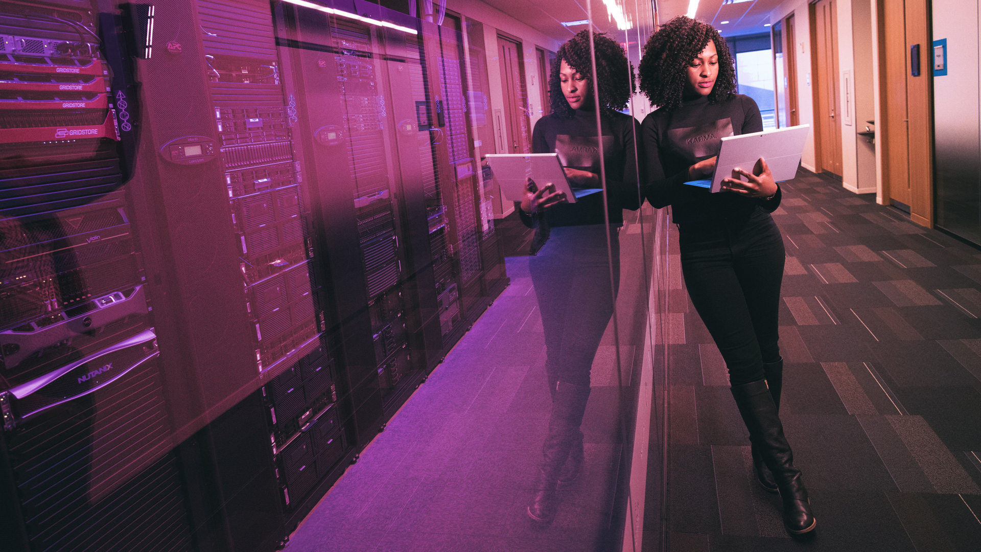 How AI and IoT Will Evolve the Workplace